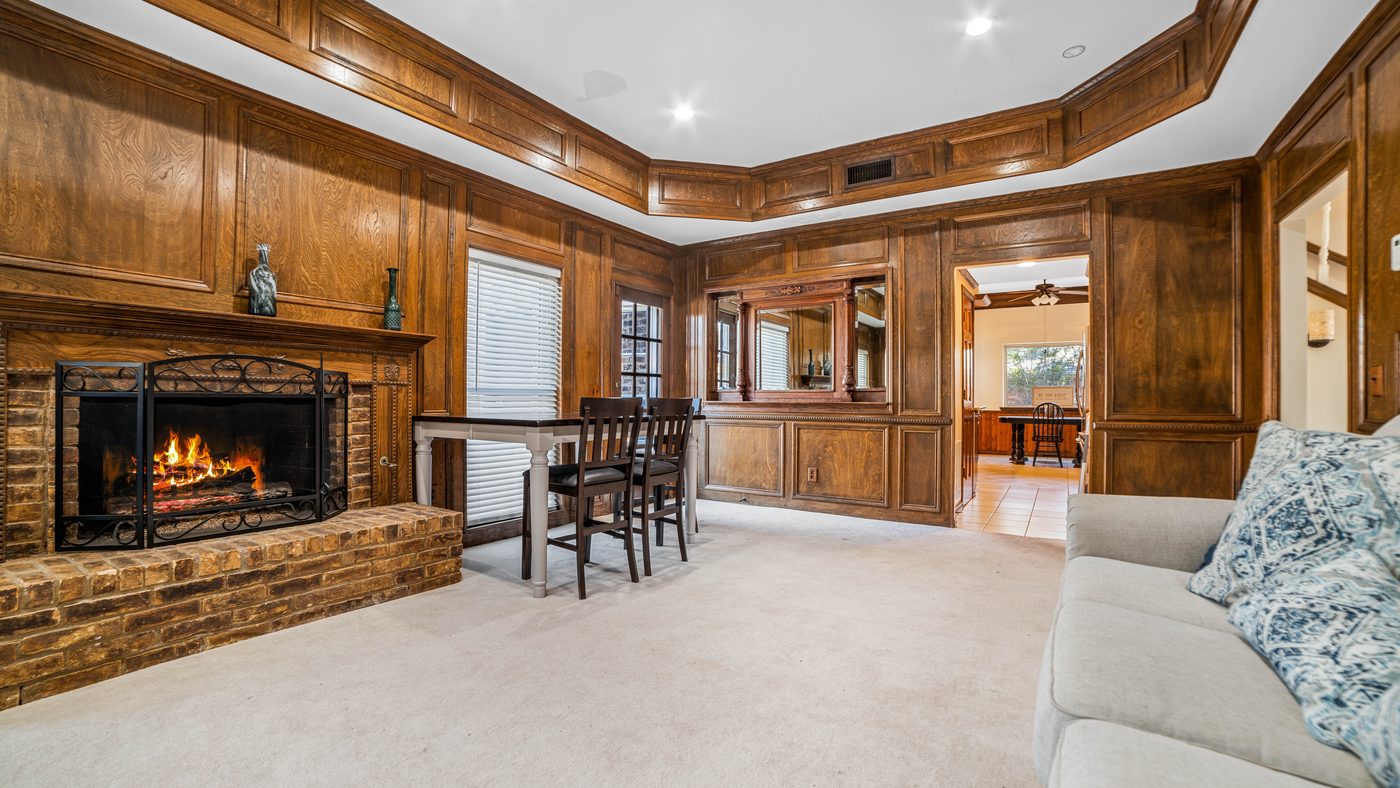 Living room fireplace and seating at Baffin Bay