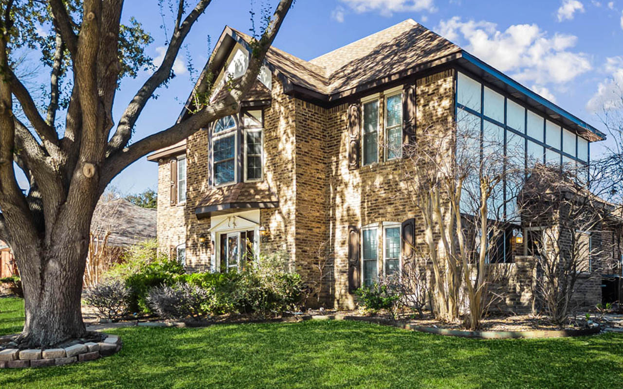 Baffin Bay shared home in West Plano